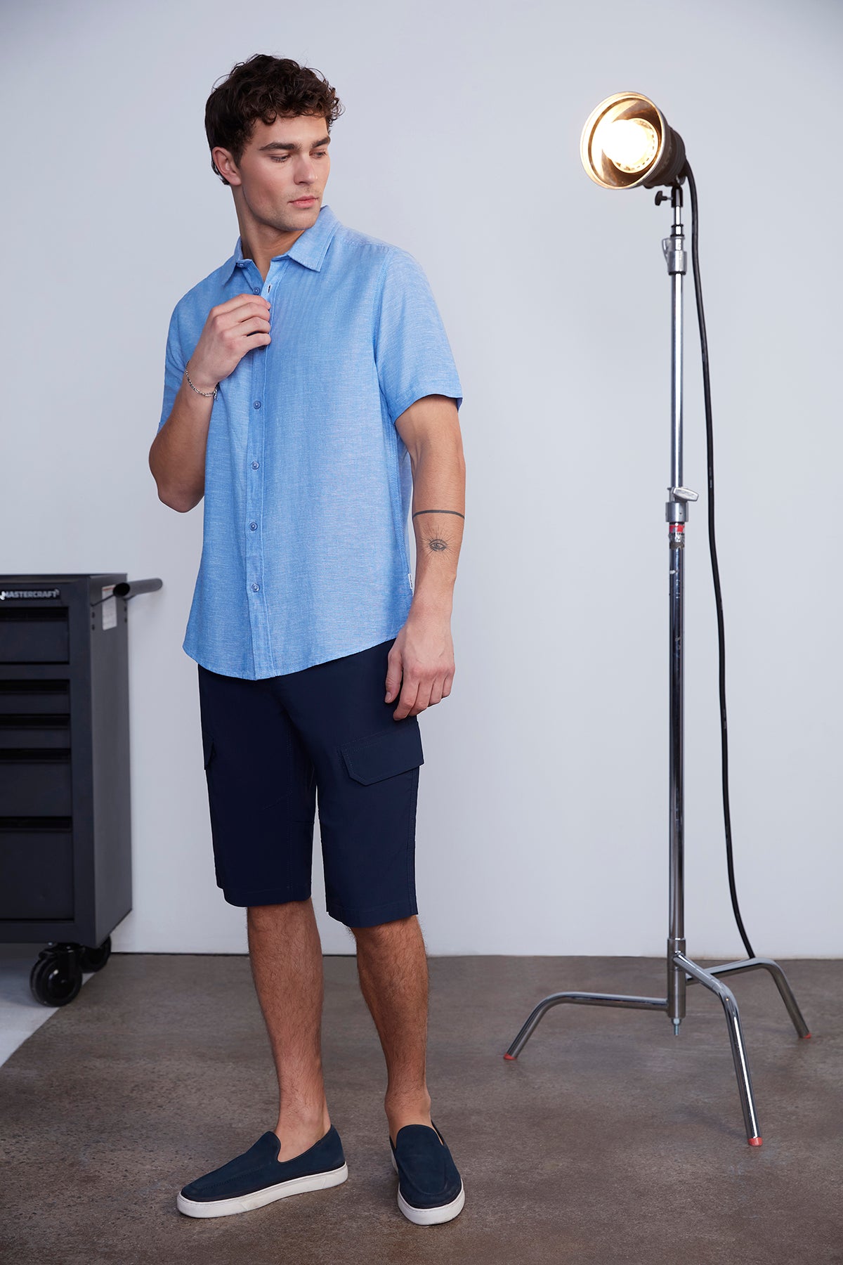 Mens Blue Heathered Button Up Dress Shirt