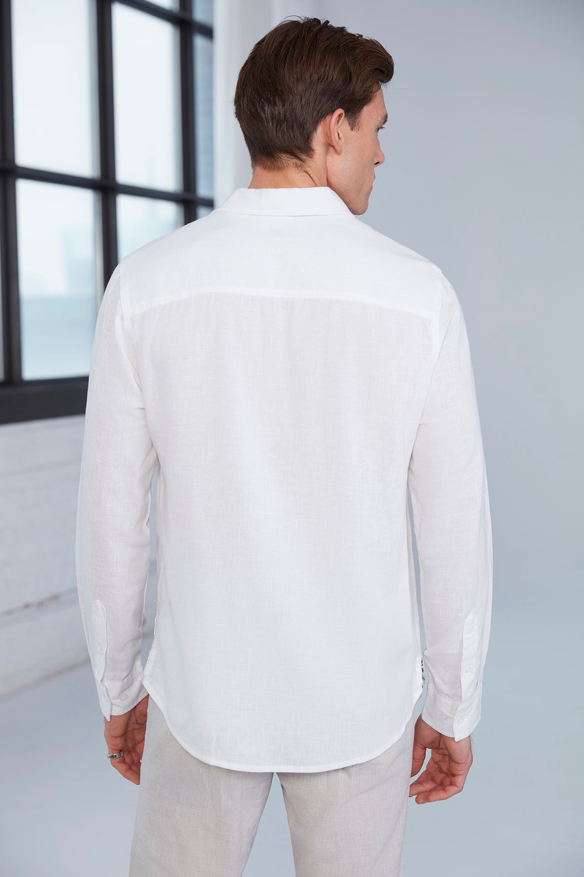 Mens White Heathered Long Sleeve Button Front Shirt