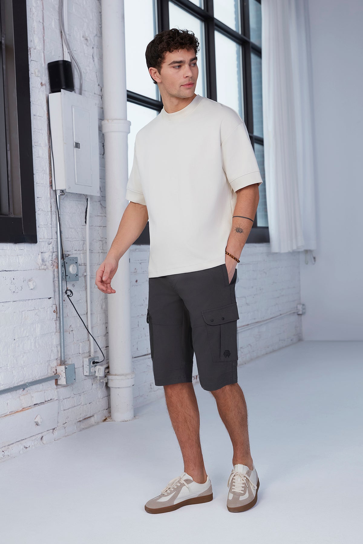 Men's Olive Tie Waist Cargo Shorts