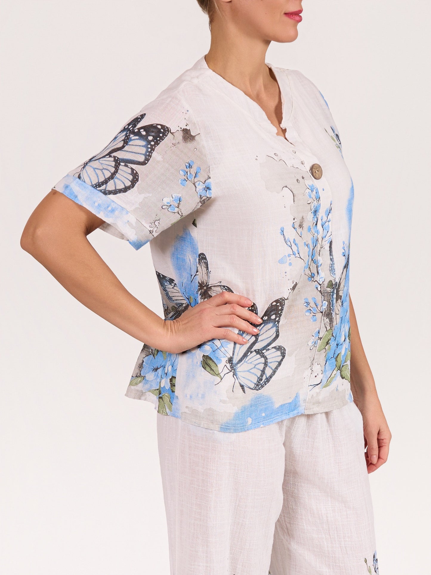 White Short Sleeve 1 Button Butterfly Border Print Shirt