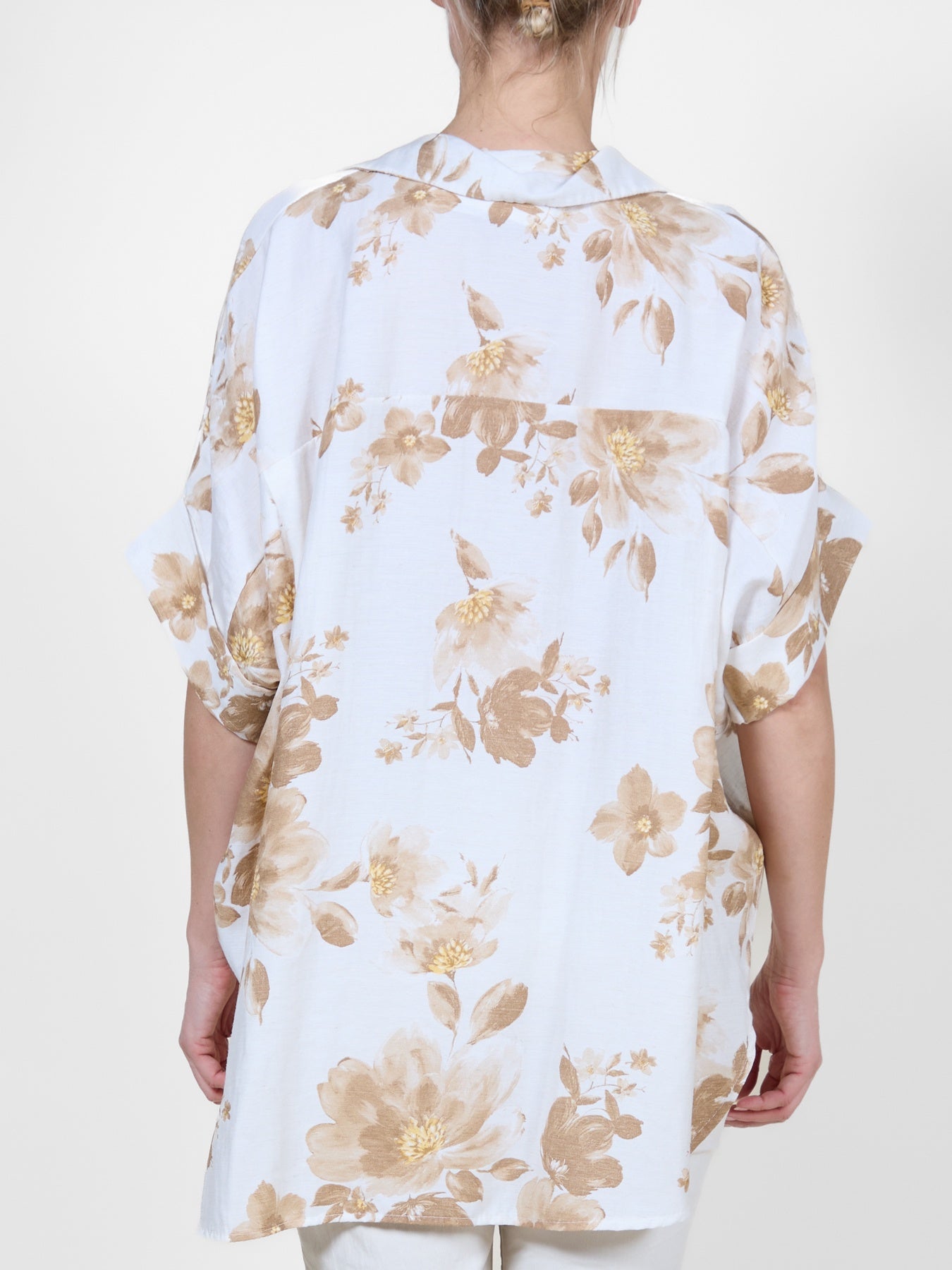 Macchiato Floral Button-Up Top with Cuffed Sleeves