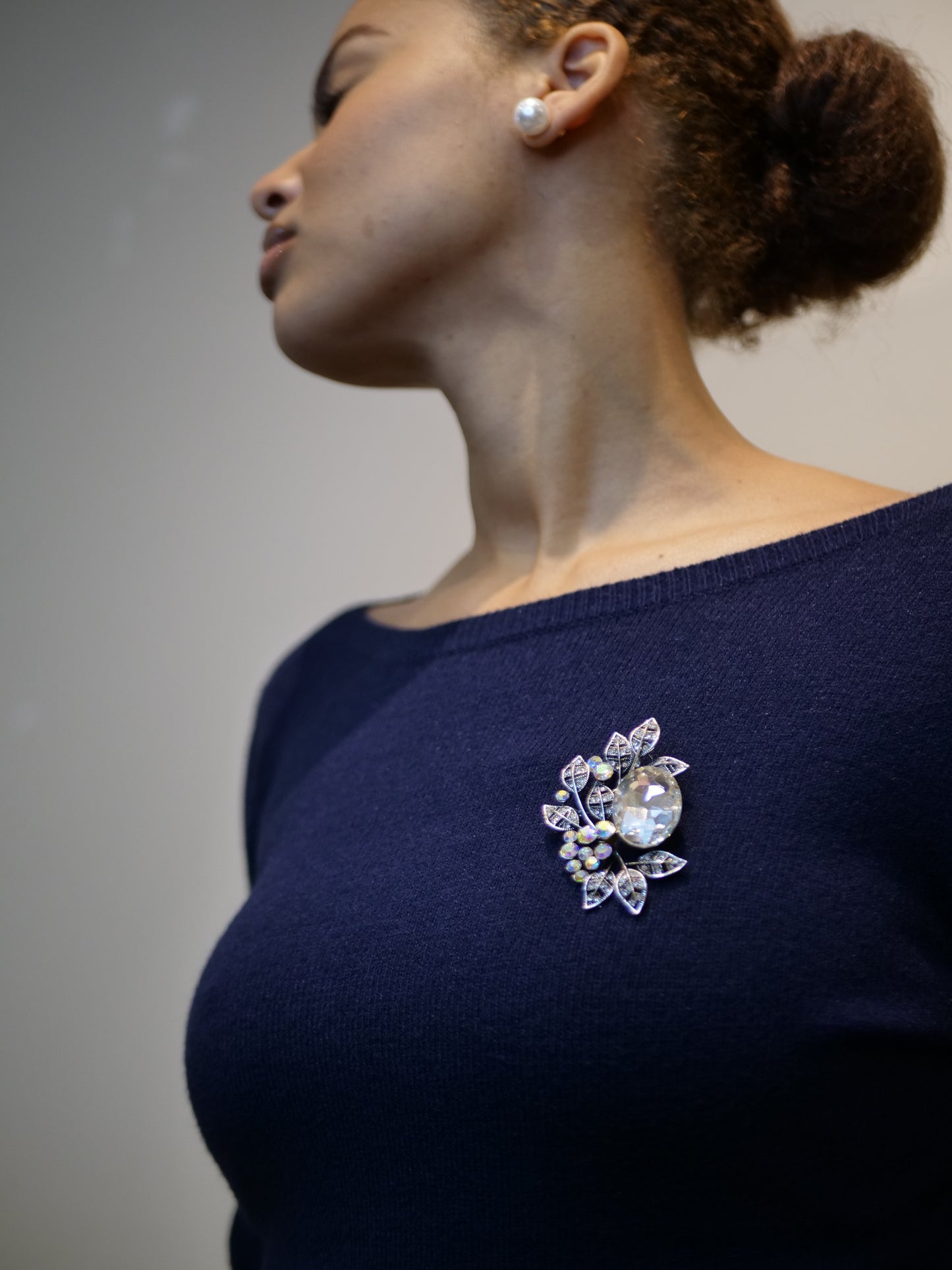 Silver-Tone Crystal Floral Leaf Brooch with Large Center Stone