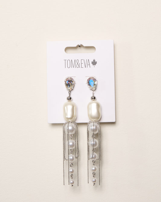 Silver Diamond and Pearl Dangle Earring