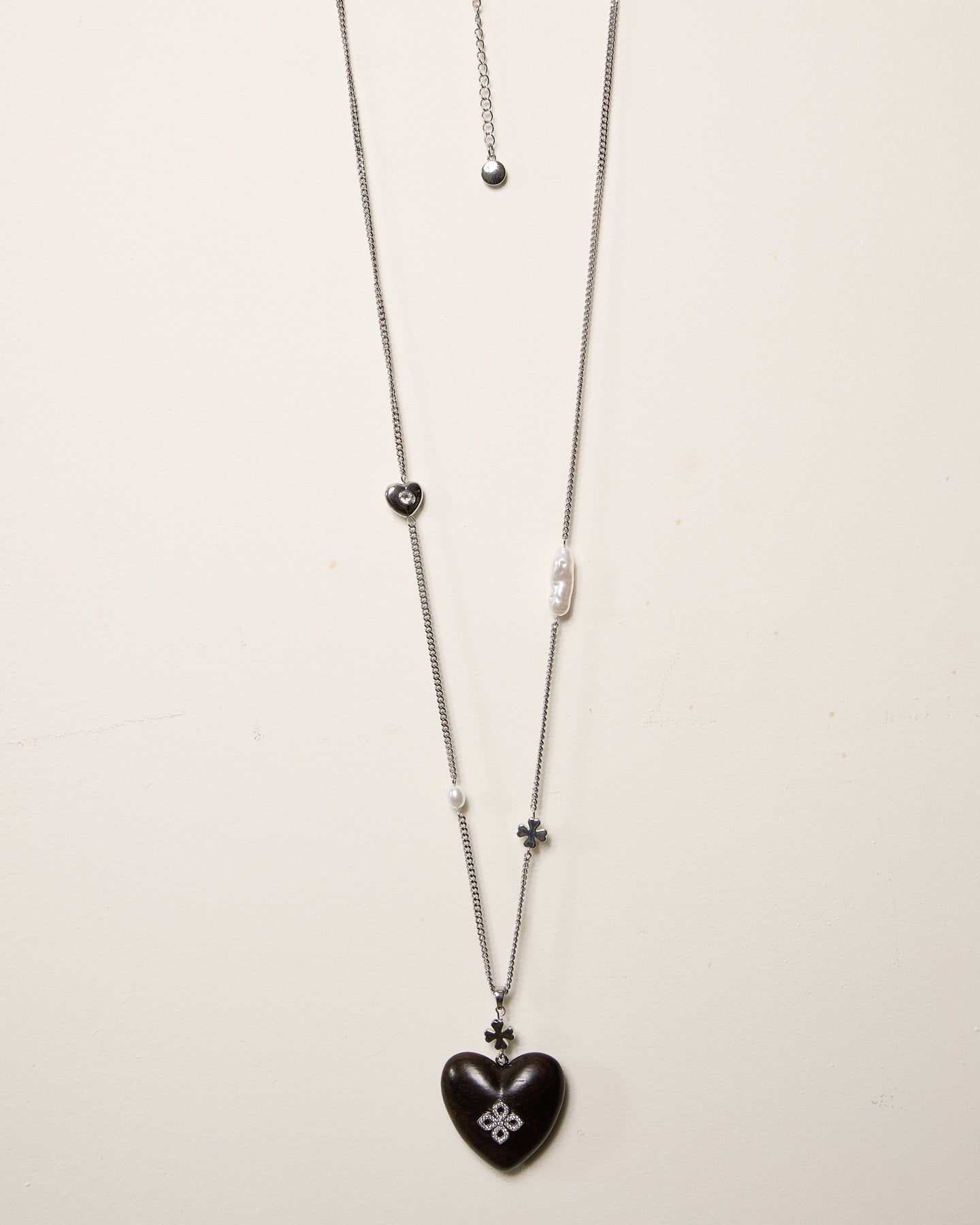 Black Heart and Pearly Chain Necklace