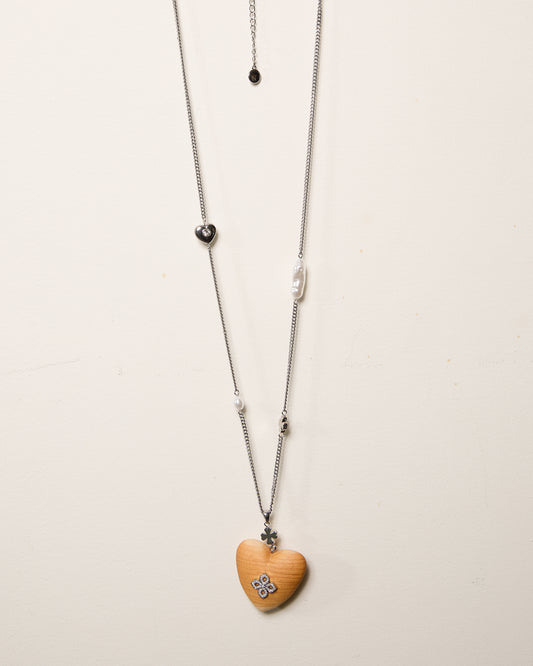 Taupe Heart and Pearly Chain Necklace