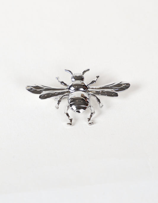 Sculpted Bee Brooch in Silver