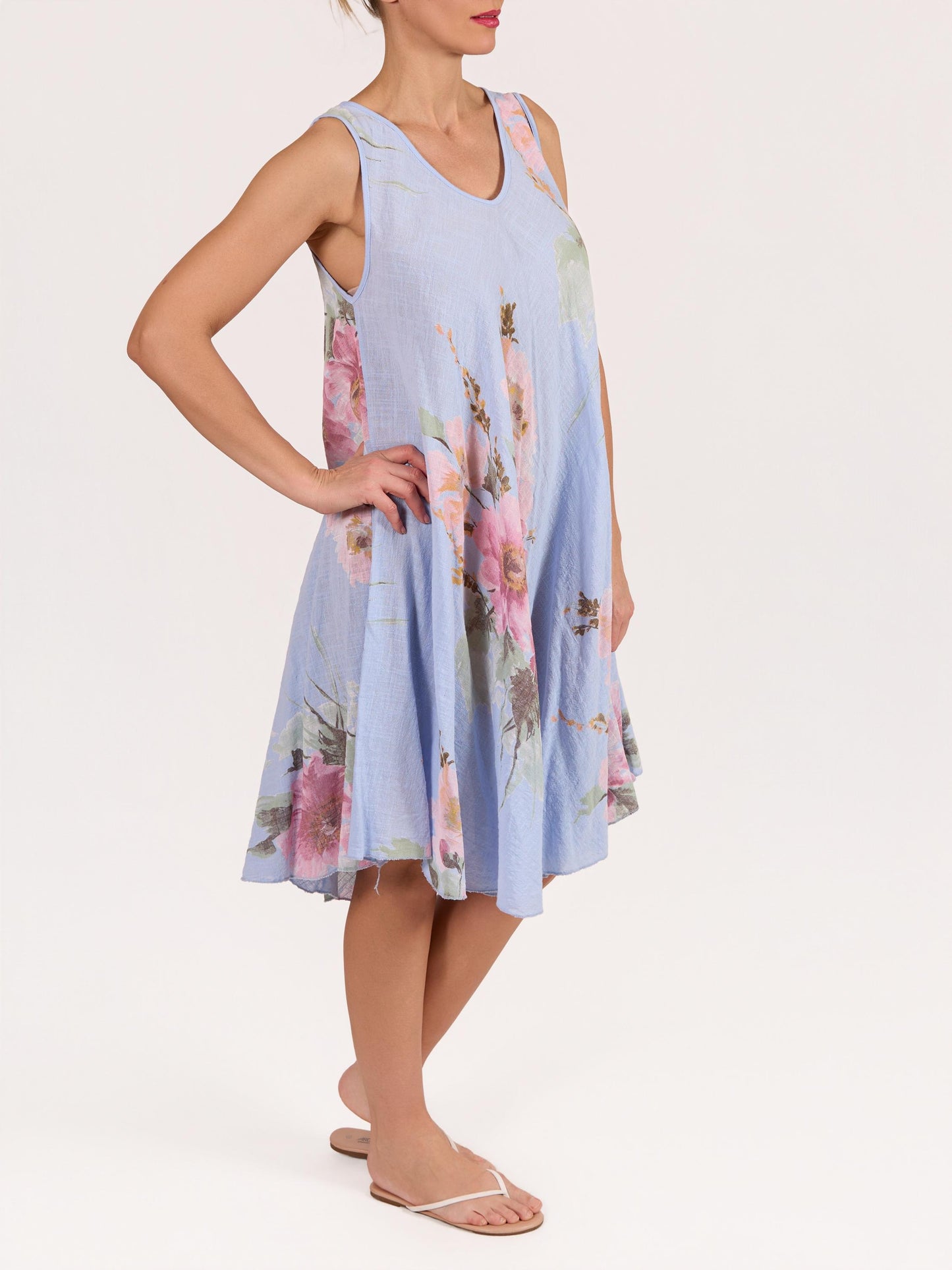 Robe Bleue Sans Manches Évasée Ligne A à Imprimé Floral