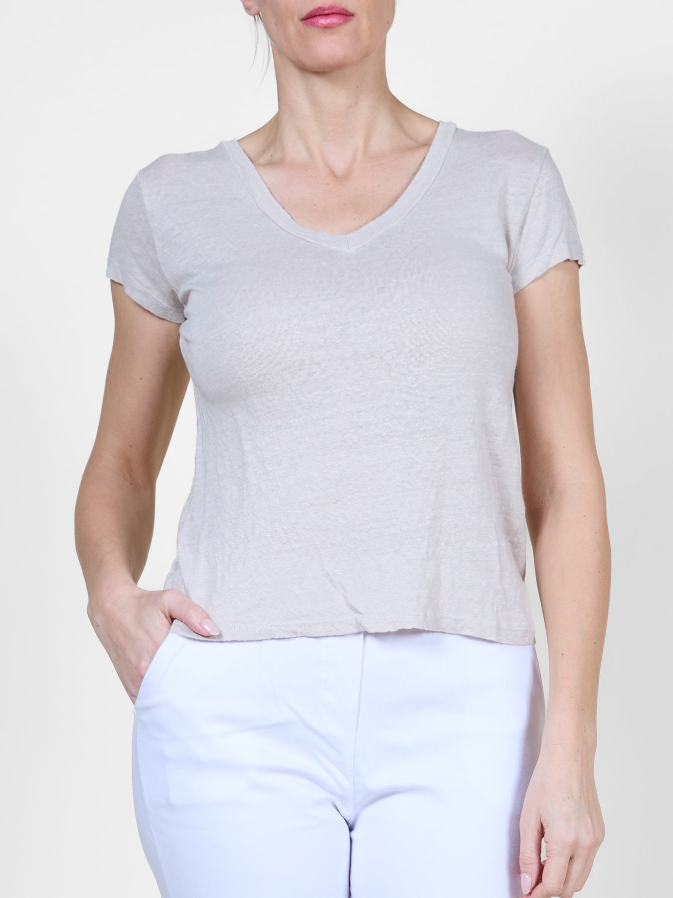 T-shirt à col en V beige
