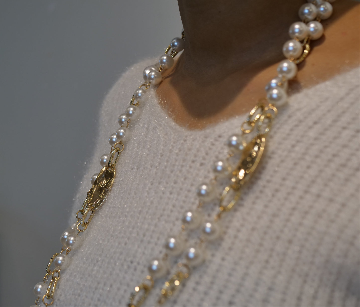 Gold Pearl Chain Necklace with Mixed Beads