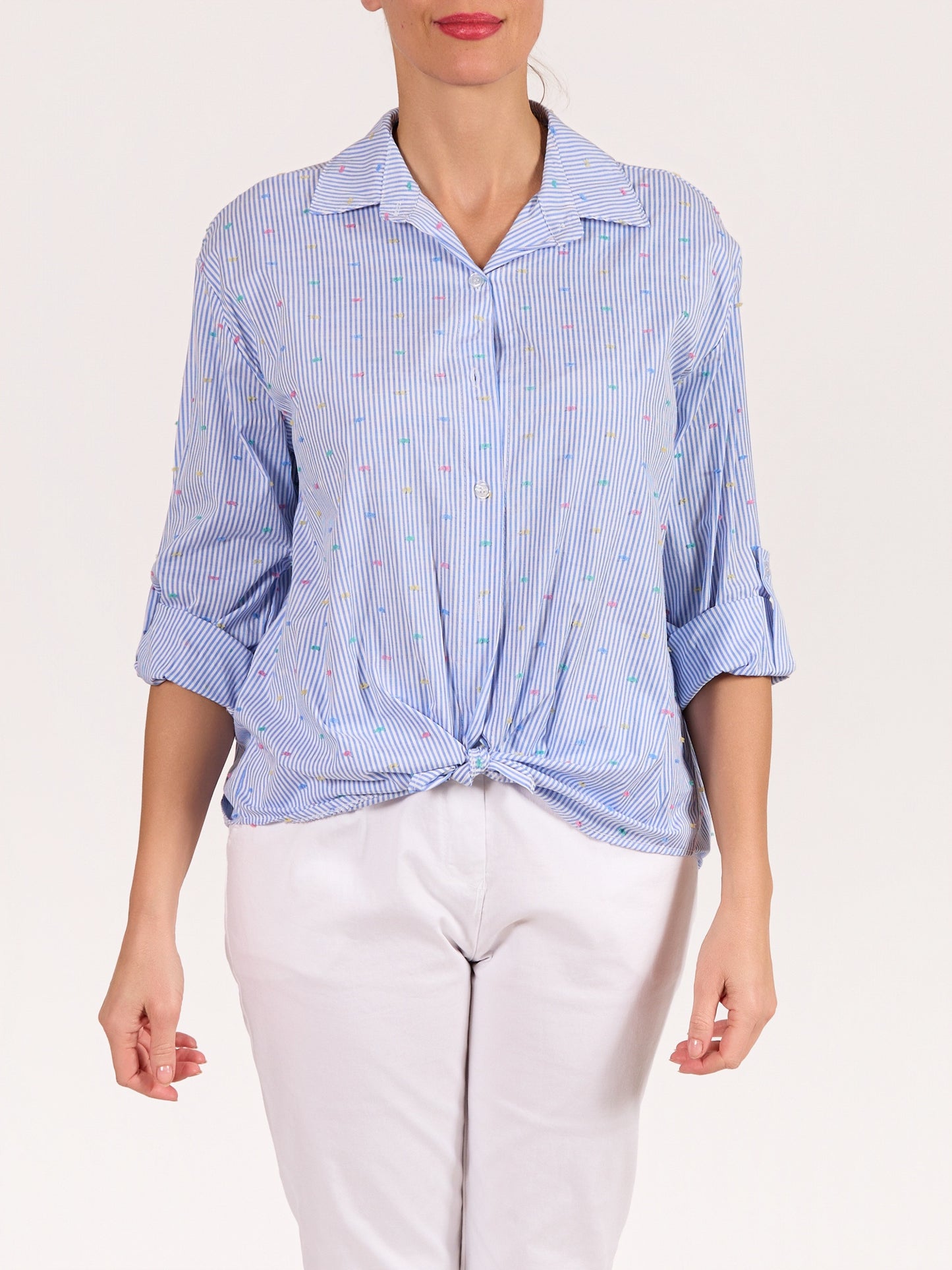 Chemise bleue à boutons à l’avant coupe hi-lo à rayures multi-fils