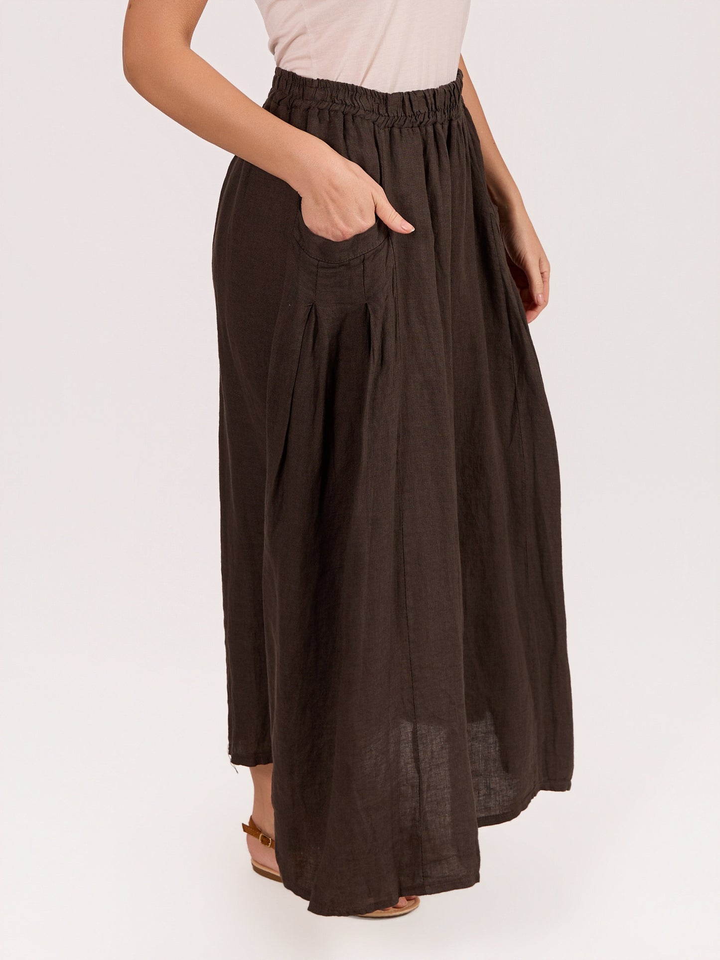 Espresso Pull On 2 Pleat Front Pocket Skirt