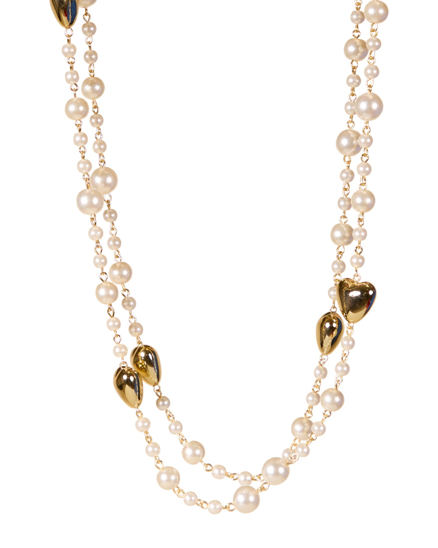 Collier en Couches de Perles et Coeurs Dorés